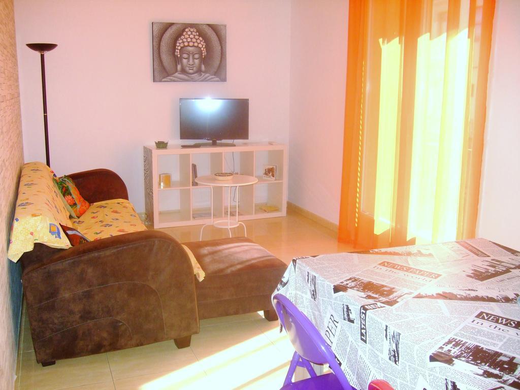 Besalut Apartment Экстерьер фото