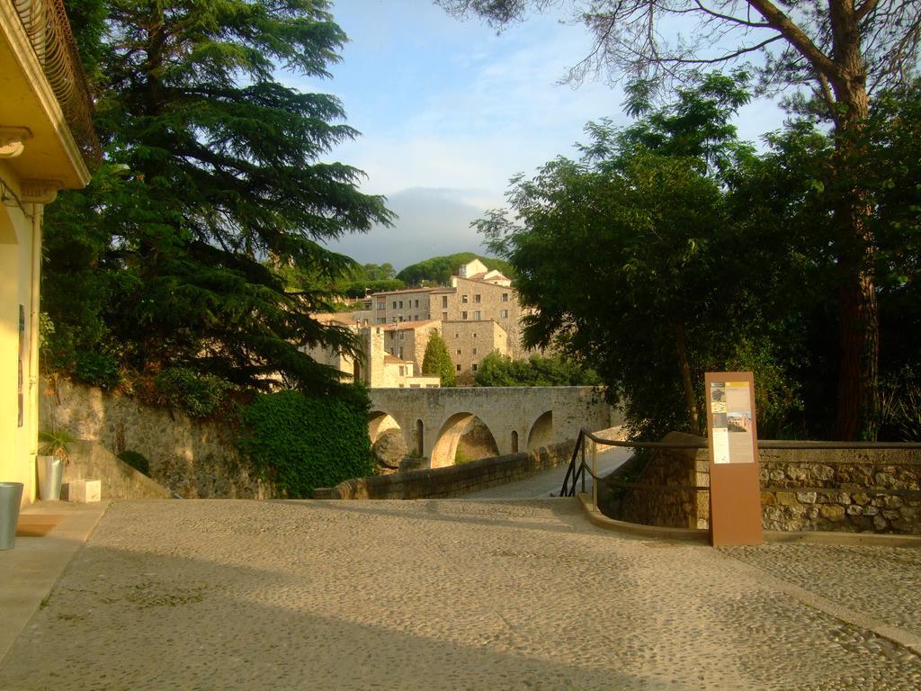 Besalut Apartment Экстерьер фото