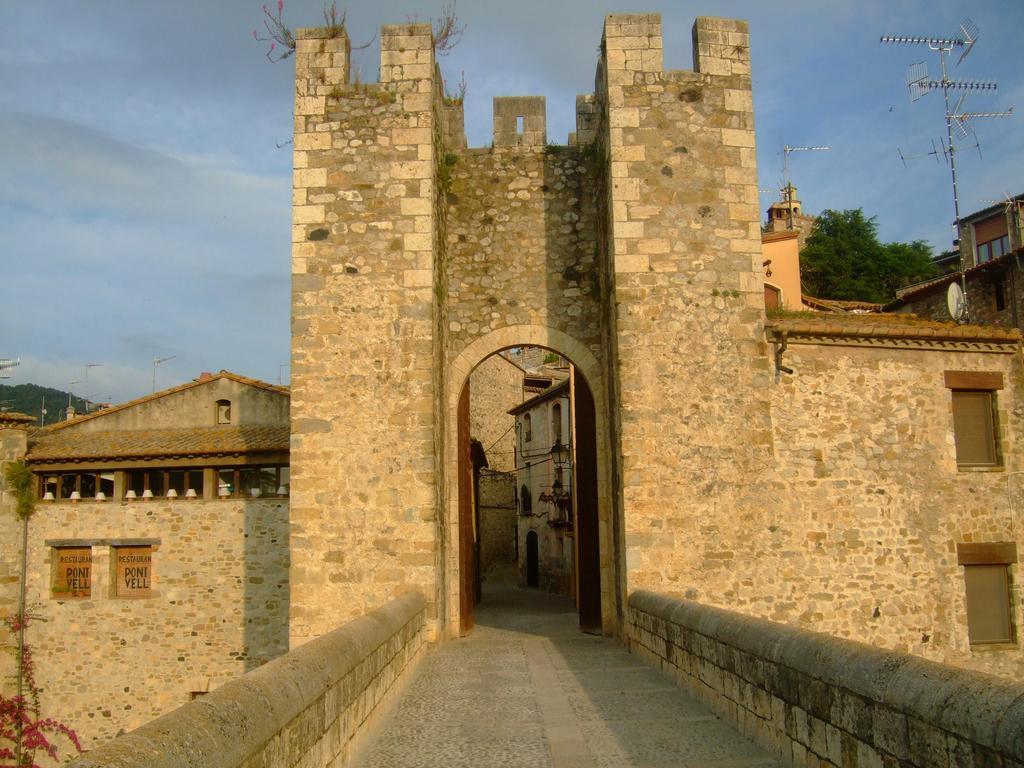 Besalut Apartment Экстерьер фото